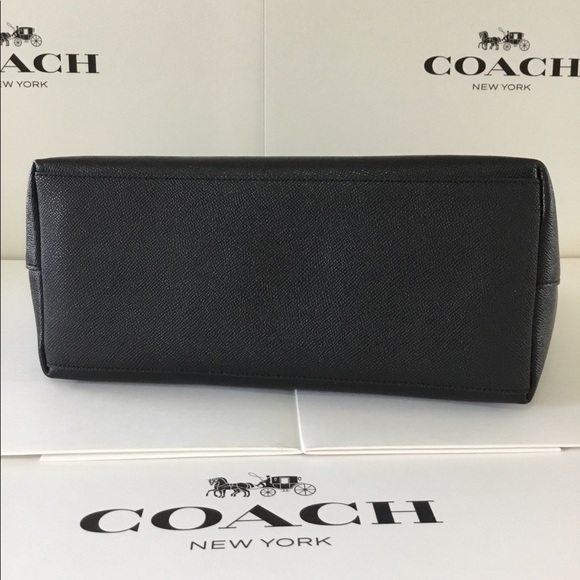 🌷Coach City ZIP Tote Crossgrain Leather NWT. - Picture 5 of 8